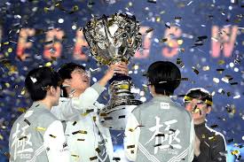 必一·运动(B-Sports)官方网站 我是因为你才想做电竞选手